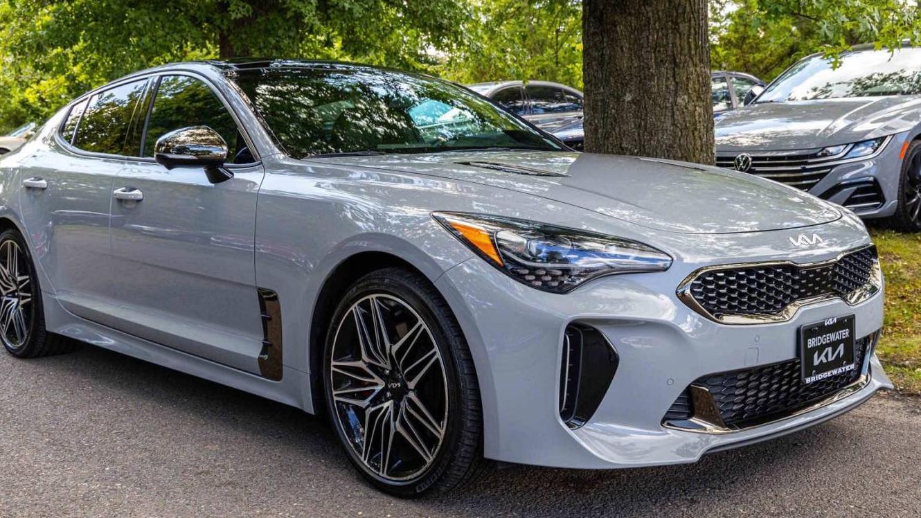 KIA STINGER 2023 KNAE55LC7P6122837 image