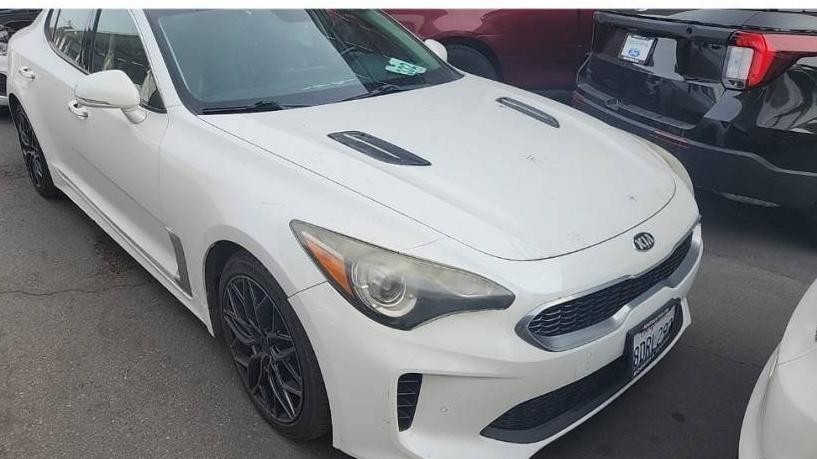 KIA STINGER 2018 KNAE15LA8J6030749 image