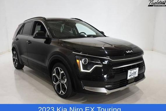 KIA NIRO 2023 KNDCR3LE8P5033756 image