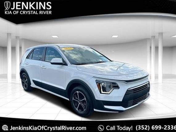 KIA NIRO 2023 KNDCP3LE4P5071152 image