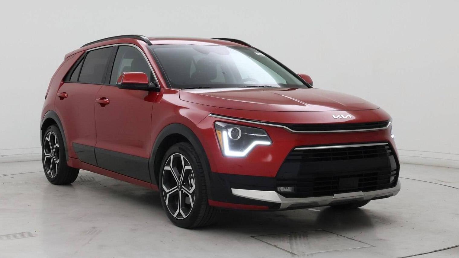 KIA NIRO 2023 KNDCR3LE4P5106363 image