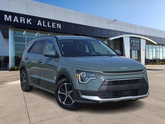 KIA NIRO 2023 KNDCS3LF1P5055272 image KIA NIRO 2023 KNDCS3LF1P5055272 image