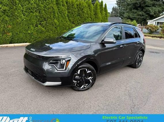 KIA NIRO 2023 KNDCR3L19P5039997 image