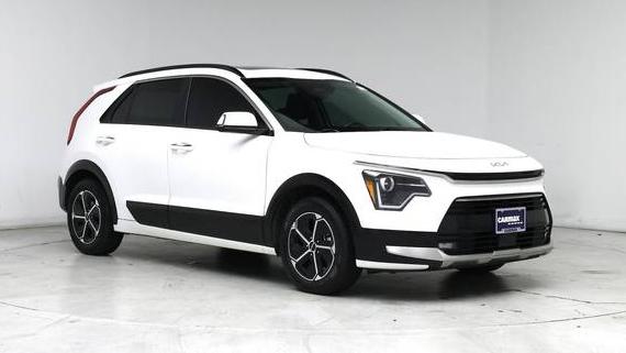 KIA NIRO 2023 KNDCT3LE0P5106930 image