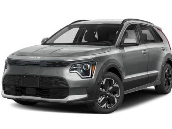 KIA NIRO 2023 KNDCR3L11P5039427 image