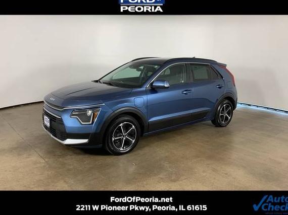 KIA NIRO 2023 KNDCS3LF8P5044463 image