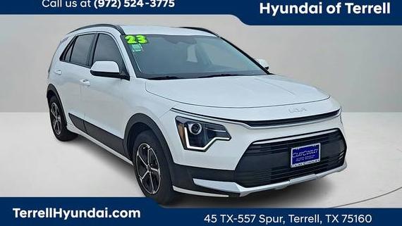 KIA NIRO 2023 KNDCP3LE5P5086954 image