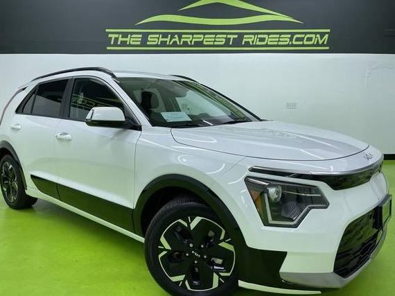 KIA NIRO 2023 KNDCR3L19P5066312 image