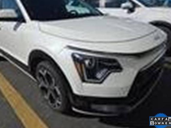 KIA NIRO 2023 KNDCR3LE9P5043972 image KIA NIRO 2023 KNDCR3LE9P5043972 image
