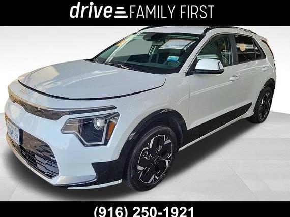 KIA NIRO 2023 KNDCR3L17P5064672 image KIA NIRO 2023 KNDCR3L17P5064672 image