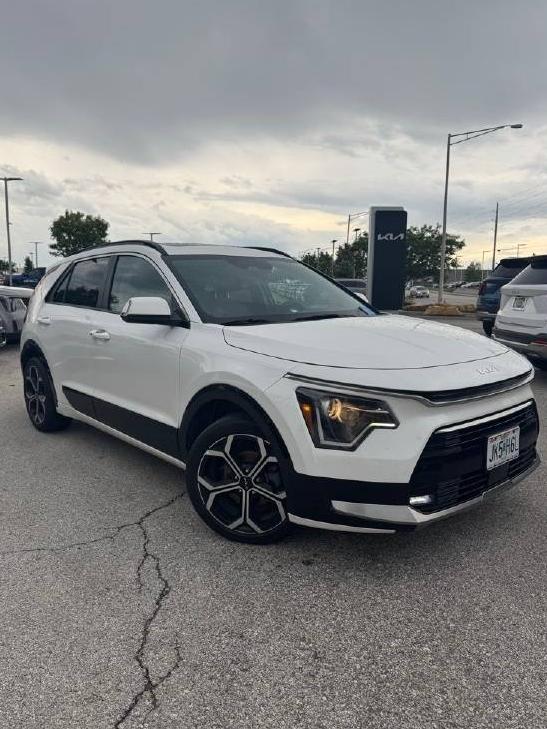 KIA NIRO 2023 KNDCR3LE1P5043531 image