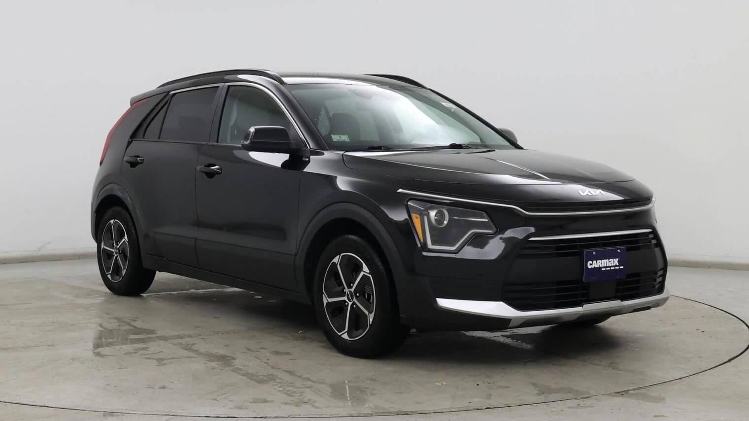 KIA NIRO 2023 KNDCR3LE1P5056022 image