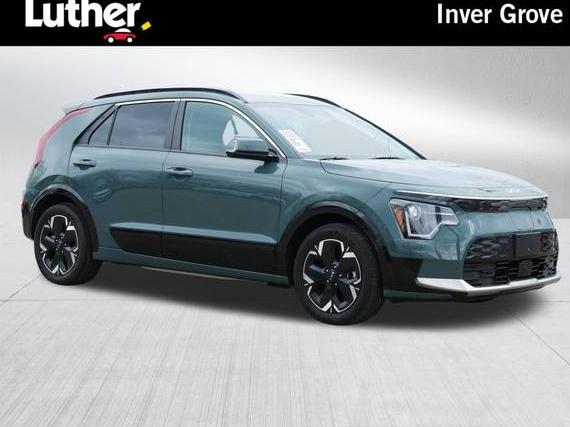 KIA NIRO 2023 KNDCR3L13P5025125 image