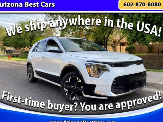 KIA NIRO 2023 KNDCR3L15P5038071 image