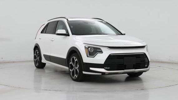 KIA NIRO 2023 KNDCR3LE9P5032132 image