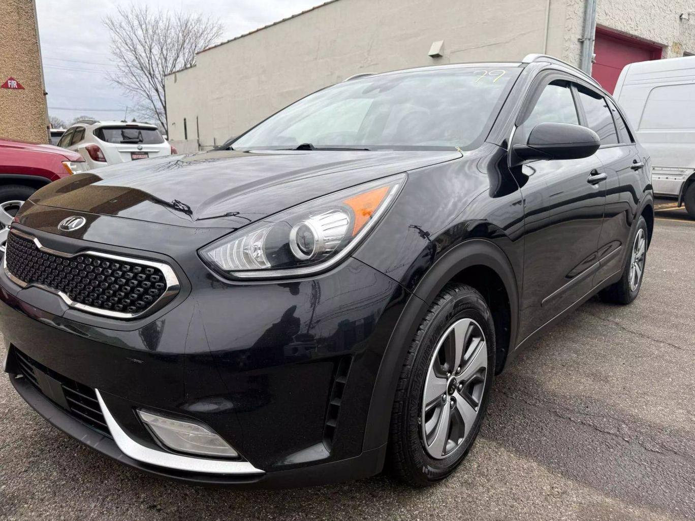 KIA NIRO 2019 KNDCB3LC4K5315579 image