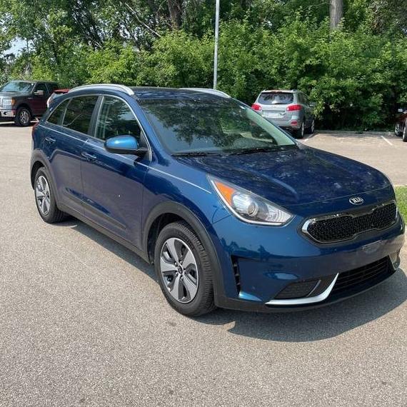 KIA NIRO 2017 KNDCB3LC9H5086230 image KIA NIRO 2017 KNDCB3LC9H5086230 image