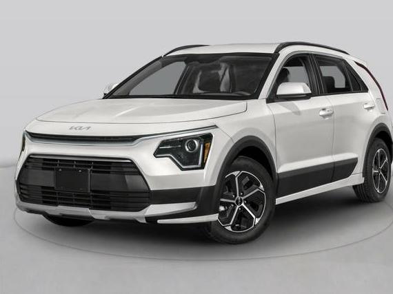 KIA NIRO 2024 KNDCP3LE8R5125247 image