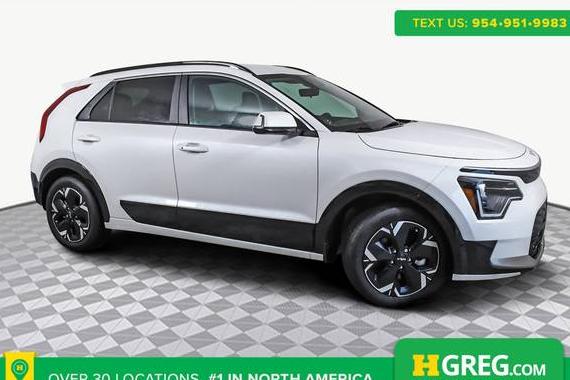 KIA NIRO 2024 KNDCR3L19R5117746 image