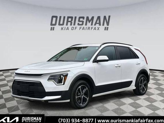 KIA NIRO 2024 KNDCP3LE2R5183869 image