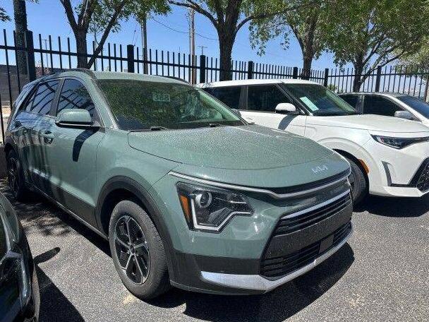KIA NIRO 2024 KNDCR3LE3R5189982 image KIA NIRO 2024 KNDCR3LE3R5189982 image