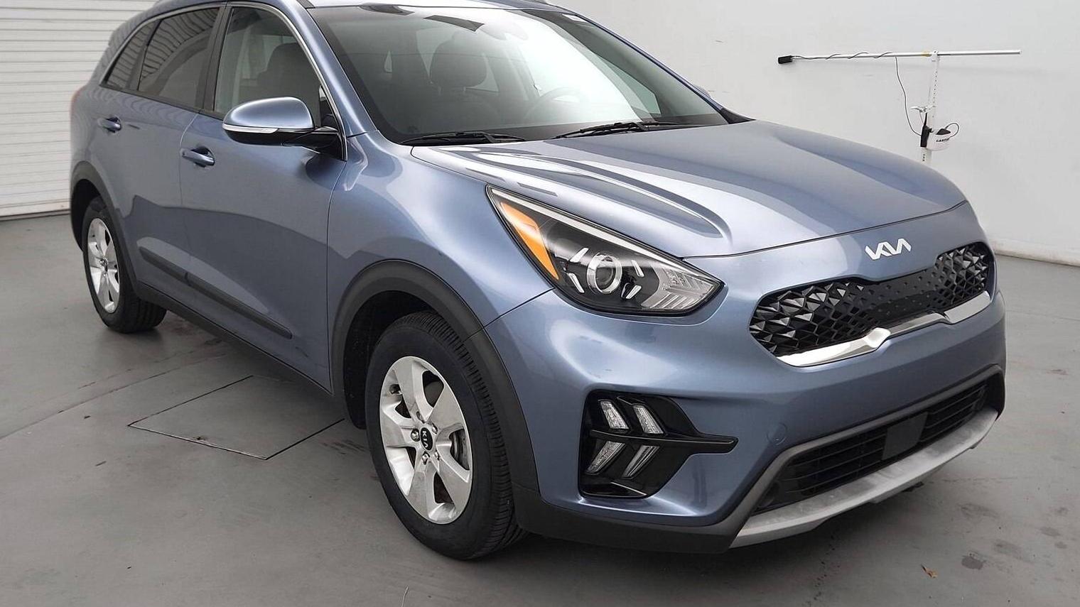 KIA NIRO 2022 KNDCD3LD3N5490946 image