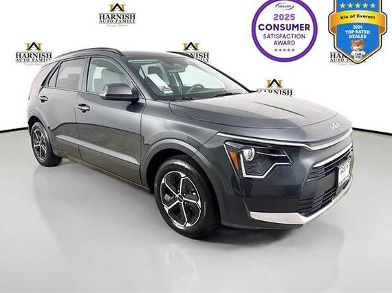 KIA NIRO 2025 KNDCR3LE5S5217769 image