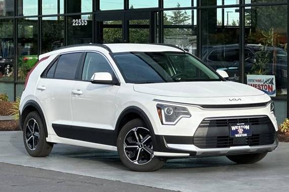 KIA NIRO 2025 KNDCR3LE9S5259930 image