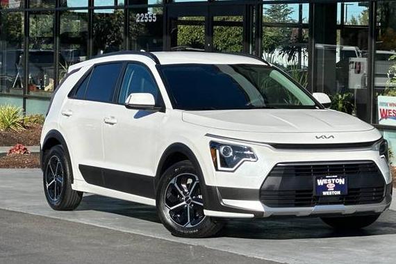 KIA NIRO 2025 KNDCR3LE2S5257677 image