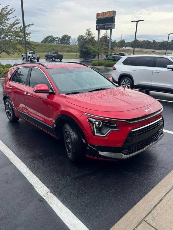 KIA NIRO 2025 KNDCT3LEXS5265494 image