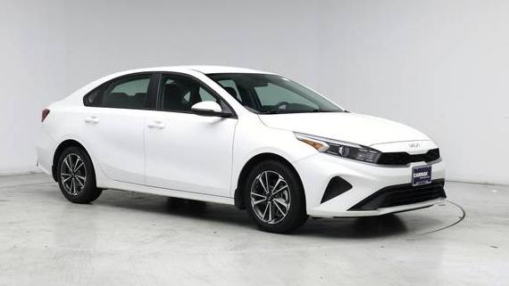 KIA FORTE 2023 3KPF24AD2PE599305 image