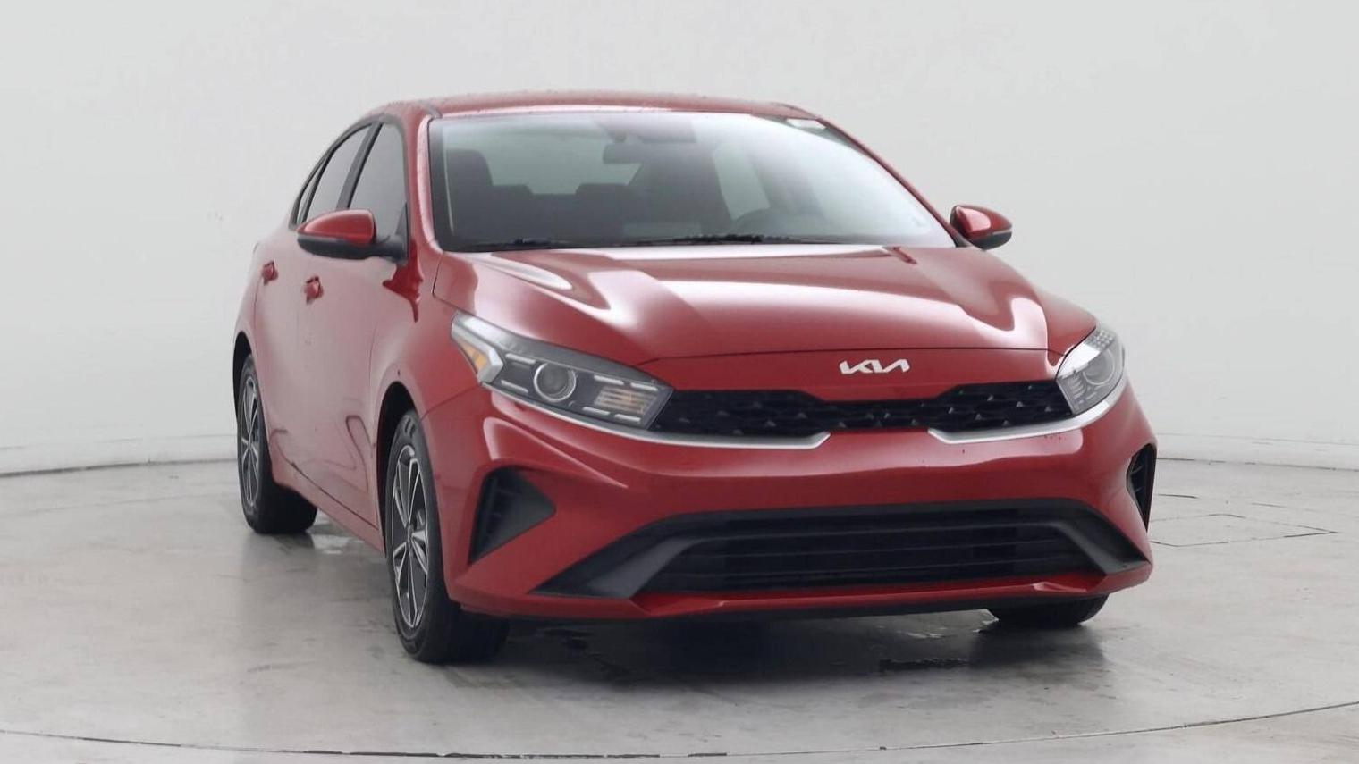 KIA FORTE 2023 3KPF24AD8PE623641 image