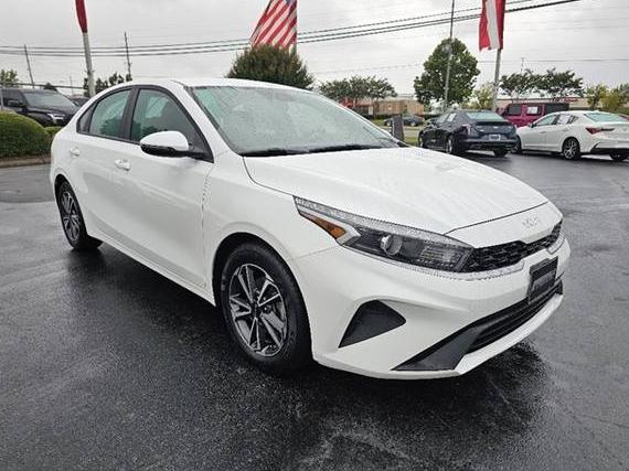 KIA FORTE 2023 3KPF24AD1PE516026 image