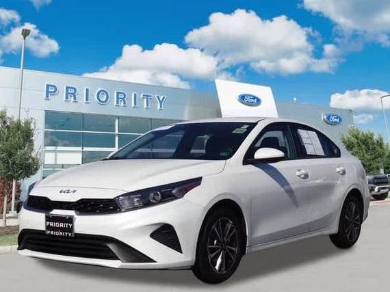 KIA FORTE 2023 3KPF24AD5PE620910 image