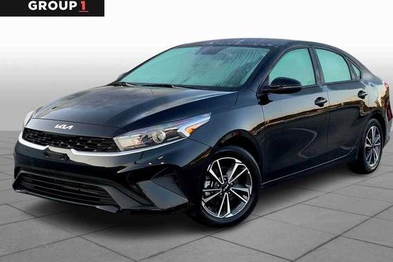 KIA FORTE 2023 3KPF24AD2PE675850 image