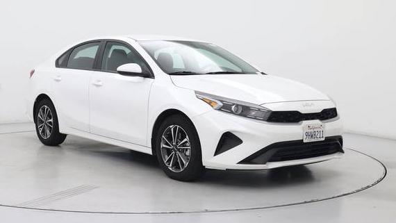 KIA FORTE 2023 3KPF24AD2PE675721 image