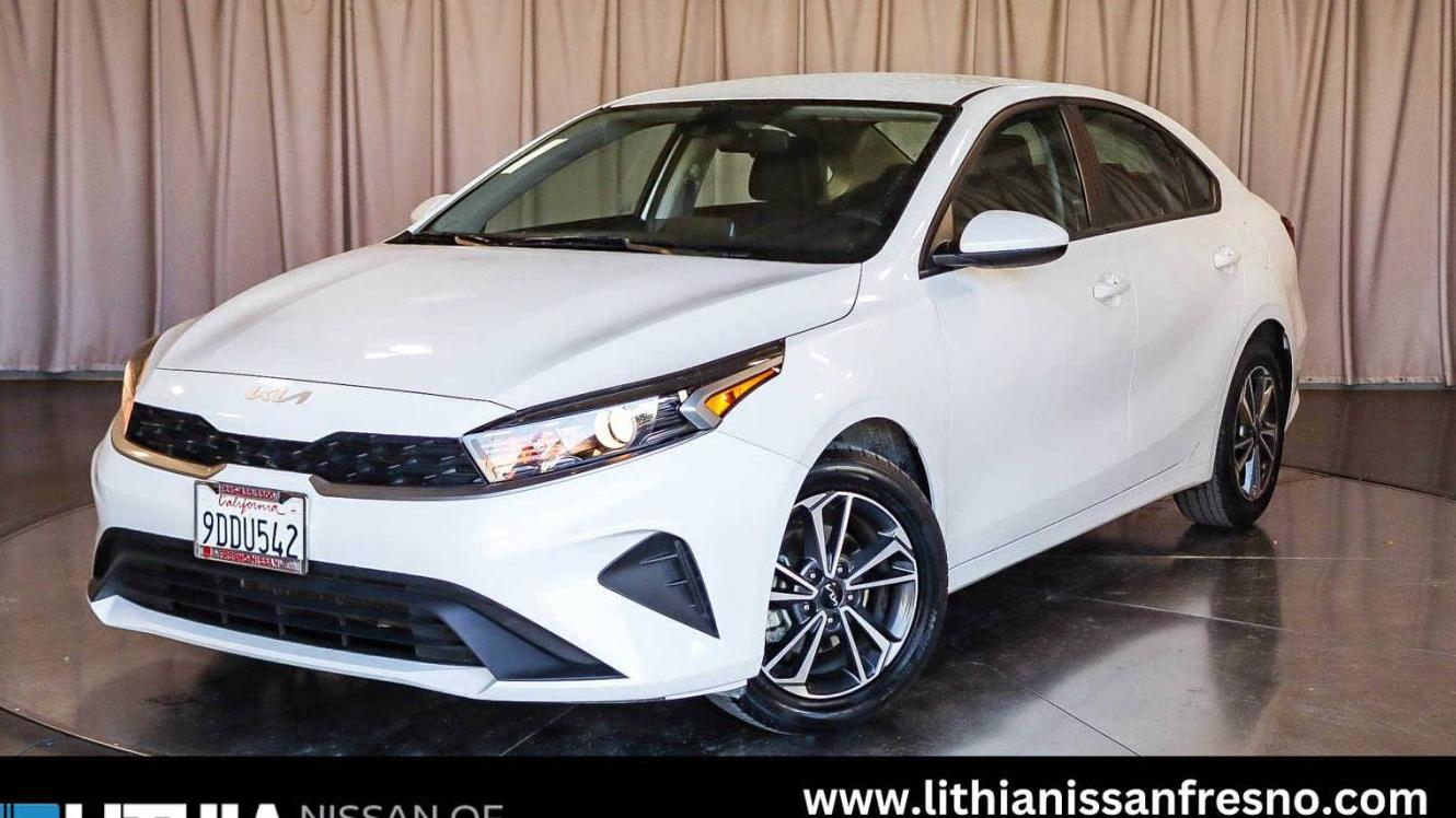 KIA FORTE 2023 3KPF24AD8PE538654 image