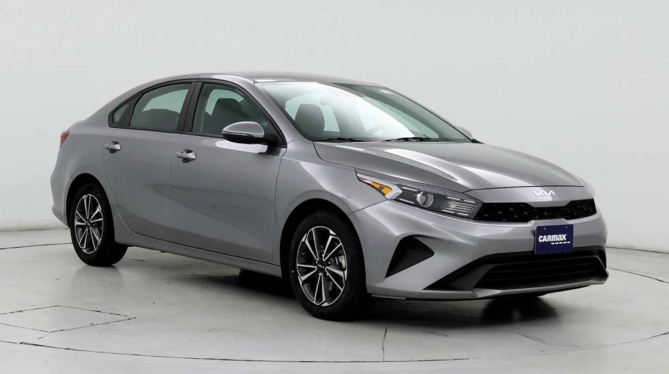 KIA FORTE 2023 3KPF24AD1PE512283 image