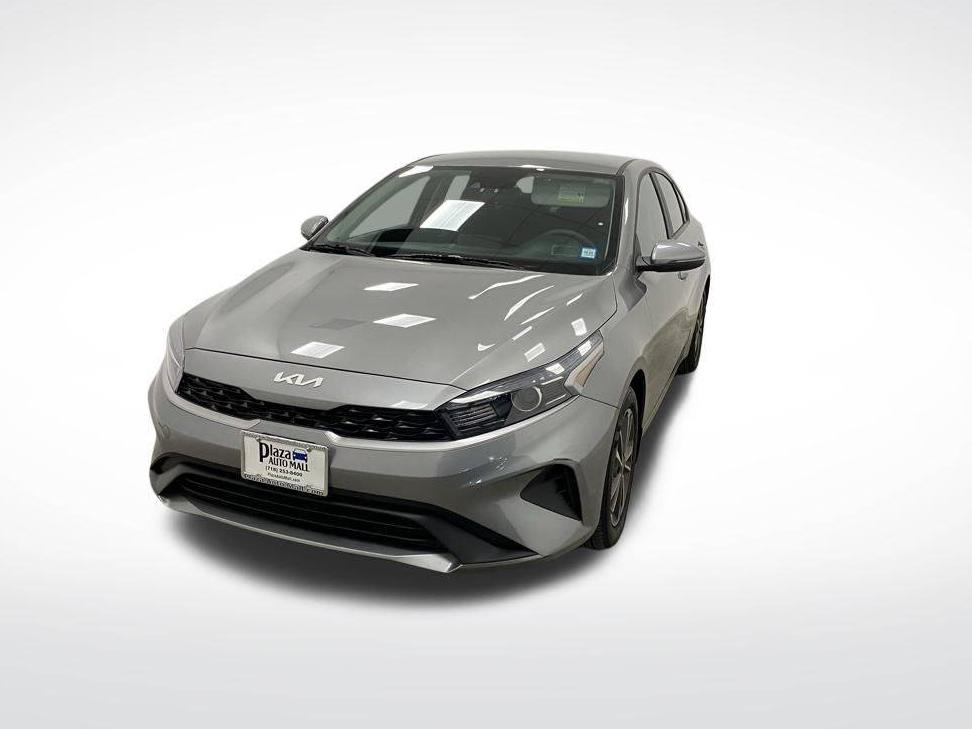 KIA FORTE 2023 3KPF24AD9PE516372 image