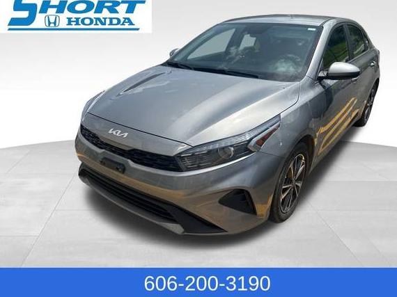 KIA FORTE 2023 3KPF24AD4PE614144 image