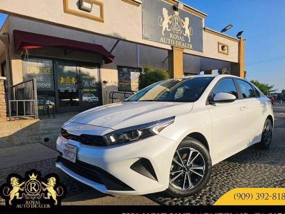 KIA FORTE 2023 3KPF24AD4PE539087 image