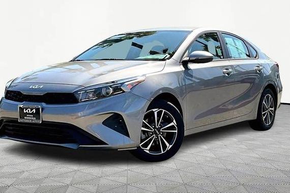 KIA FORTE 2023 3KPF24AD3PE683181 image