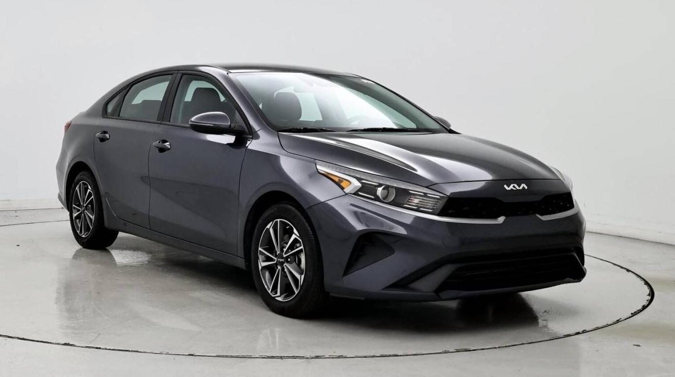 KIA FORTE 2023 3KPF24AD8PE578684 image