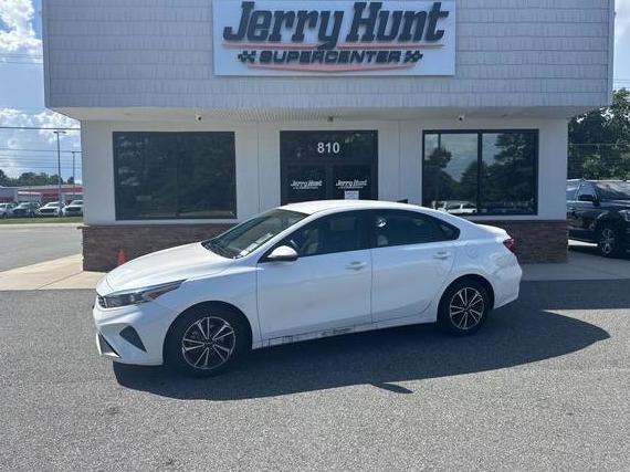 KIA FORTE 2023 3KPF24AD4PE554284 image