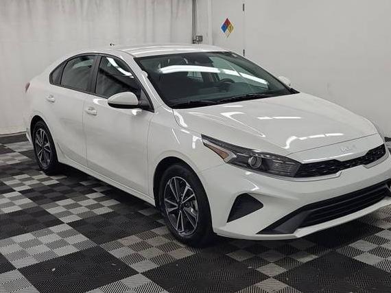 KIA FORTE 2023 3KPF24AD5PE643412 image