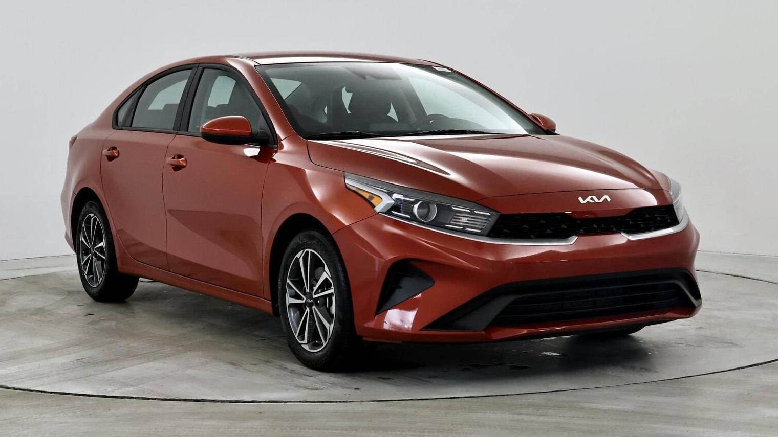 KIA FORTE 2023 3KPF24AD1PE658036 image