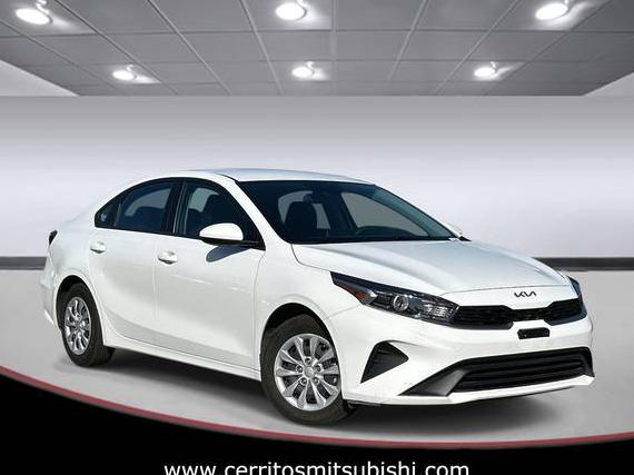 KIA FORTE 2023 3KPF24AD7PE565988 image