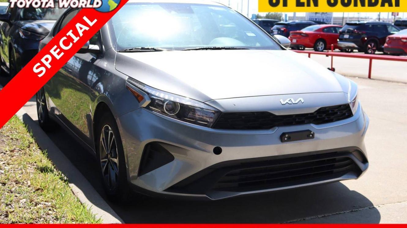 KIA FORTE 2023 3KPF24AD9PE621820 image