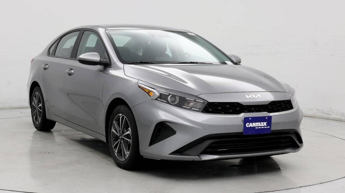 KIA FORTE 2023 3KPF24AD1PE650440 image