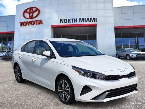 KIA FORTE 2023 3KPF24AD4PE642462 image